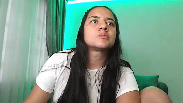 Lexyevans online show from January 31, 2025, 10:21 pm