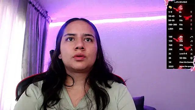 Lexyevans online show from February 20, 2025, 8:03 pm