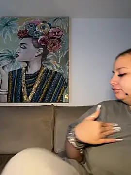 AllysonK online show from November 23, 2025, 12:16 pm