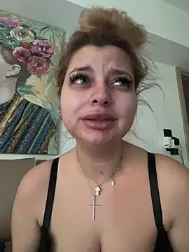 Snapshot of AllysonK chatting on February 17, 2026, 12:23 pm AllysonK online show from February 17, 2026, 12:23 pm