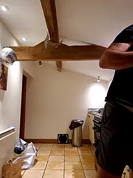 td197077 online show from September 13, 2025, 11:15 pm