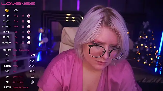 CoolTatis online show from December 21, 2024, 5:36 am