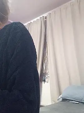 Snapshot of BritneyHudson chatting on October 11, 2025, 2:11 am BritneyHudson online show from October 11, 2025, 2:11 am