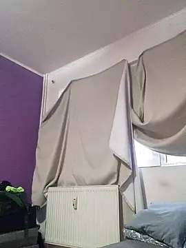 BritneyHudson online show from December 21, 2025, 6:20 am