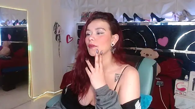 red moon 2 online show from February 25, 2026, 1:26 am