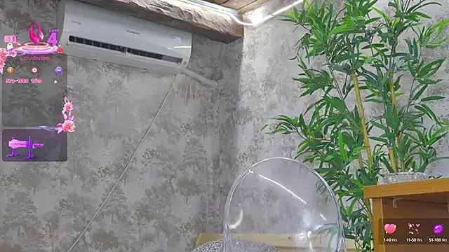 Snapshot of YourBurnWish chatting on October 9, 2025, 7:12 pm YourBurnWish online show from October 9, 2025, 7:12 pm