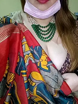 Rupaleesexy online show from November 12, 2025, 6:08 pm