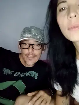 KarameloVzla online show from November 19, 2025, 3:06 am