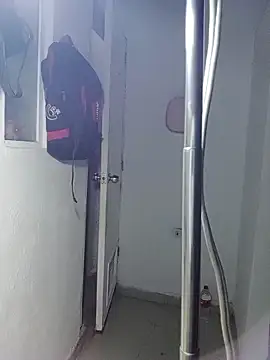 KarameloVzla online show from February 27, 2026, 1:49 am