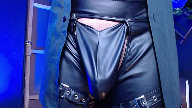 Dicaprioo  online show from November 22, 2025, 6:56 am