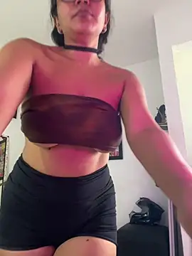 Rachell  420 online show from October 23, 2025, 5:33 pm