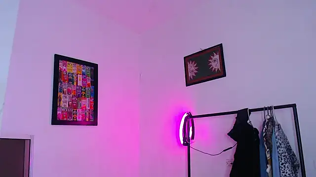 Rachell  420 online show from February 21, 2026, 10:33 pm