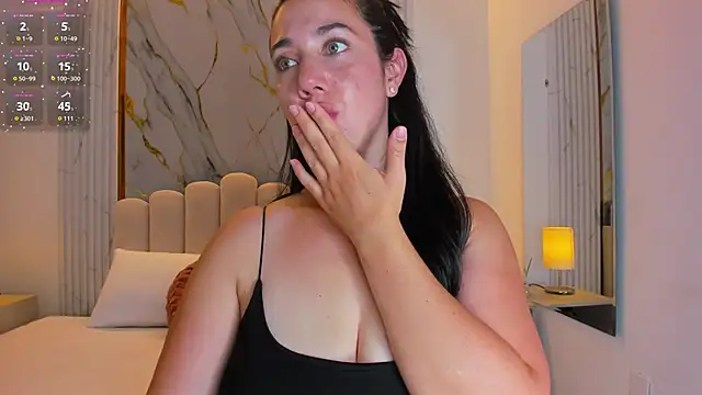 Snapshot of dahianthompson chatting on September 22, 2025, 8:22 pm dahianthompson online show from September 22, 2025, 8:22 pm