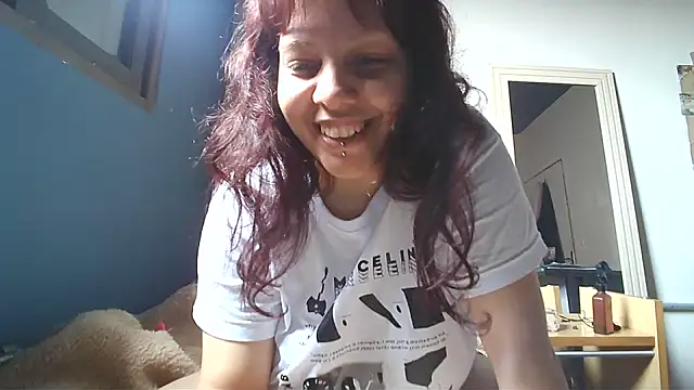 Snapshot of bbyedarling chatting on November 3, 2025, 1:34 pm bbyedarling online show from November 3, 2025, 1:34 pm