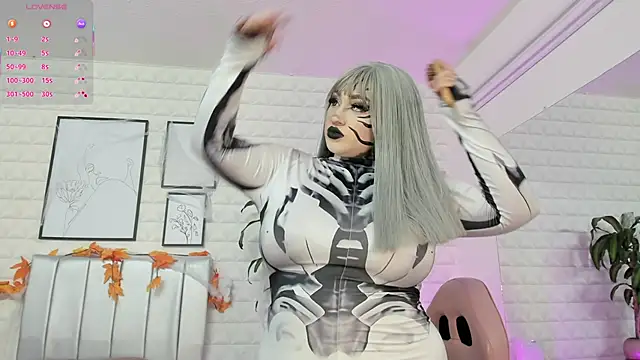 bella-green online show from October 29, 2025, 7:04 pm