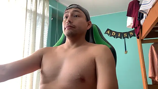 Snapshot of Allen_ibe chatting on March 19, 2025, 3:19 pm Allen ibe online show from March 19, 2025, 3:19 pm