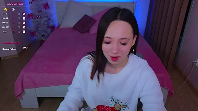 Snapshot of Hayle_Hill chatting on December 30, 2024, 7:59 am Hayle Hill online show from December 30, 2024, 7:59 am