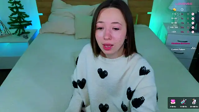 Snapshot of Hayle_Hill chatting on December 31, 2024, 3:12 am Hayle Hill online show from December 31, 2024, 3:12 am