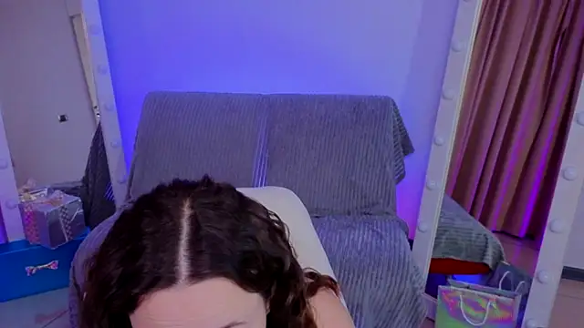 Snapshot of Hayle_Hill chatting on January 9, 2025, 2:11 am Hayle Hill online show from January 9, 2025, 2:11 am