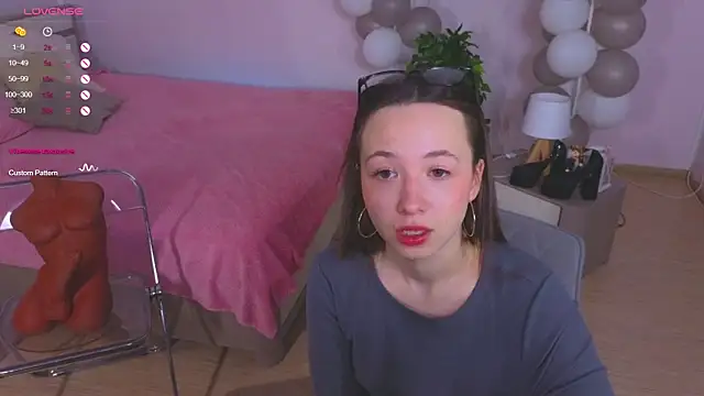 Snapshot of Hayle_Hill chatting on January 22, 2025, 8:29 am Hayle Hill online show from January 22, 2025, 8:29 am