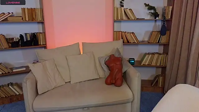 Snapshot of Hayle_Hill chatting on February 7, 2025, 1:58 am Hayle Hill online show from February 7, 2025, 1:58 am