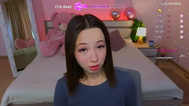 Snapshot of Hayle_Hill chatting on September 10, 2025, 2:44 am Hayle Hill online show from September 10, 2025, 2:44 am