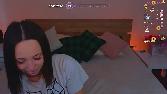 Snapshot of Hayle_Hill chatting on October 15, 2025, 2:33 am Hayle Hill online show from October 15, 2025, 2:33 am