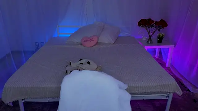 Snapshot of Hayle_Hill chatting on November 8, 2025, 4:45 am Hayle Hill online show from November 8, 2025, 4:45 am