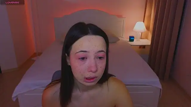 Snapshot of Hayle_Hill chatting on November 9, 2025, 1:48 am Hayle Hill online show from November 9, 2025, 1:48 am