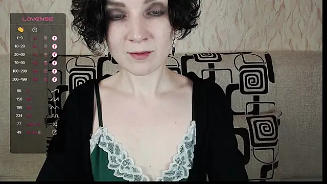 TinaWince online show from March 19, 2025, 6:14 am