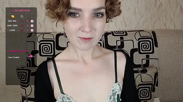 TinaWince online show from September 20, 2025, 4:46 am