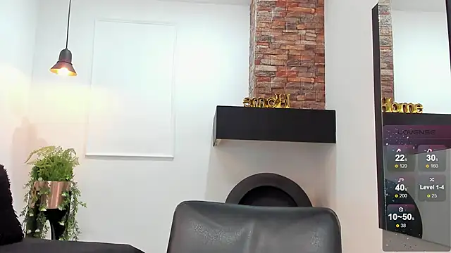  alaiasmile  online show from February 2, 2025, 12:13 pm