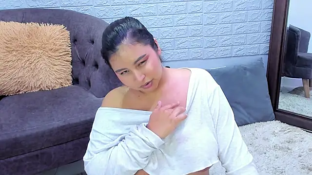  alaiasmile  online show from March 20, 2025, 1:13 am