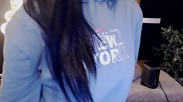 dafne bss online show from March 18, 2025, 8:36 am