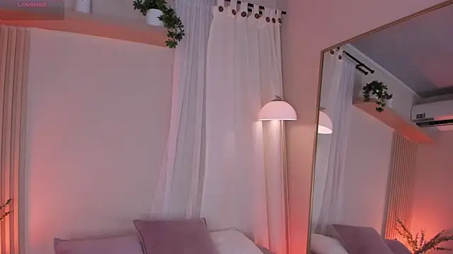 mara brooks online show from March 24, 2026, 11:54 pm