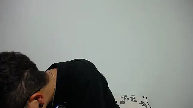 Snapshot of alex_noa chatting on February 20, 2025, 8:03 pm alex noa online show from February 20, 2025, 8:03 pm