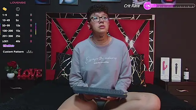 Snapshot of alex_noa chatting on March 19, 2025, 7:27 pm alex noa online show from March 19, 2025, 7:27 pm