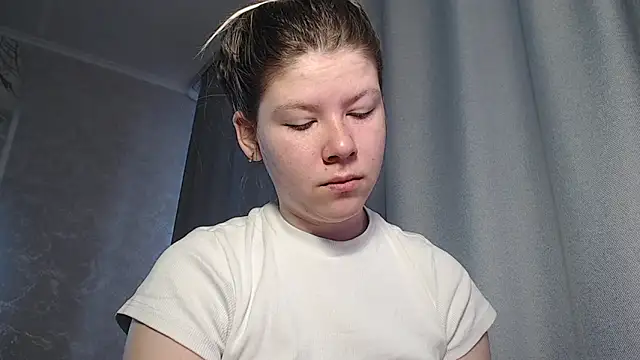 Snapshot of MelissaXKinky chatting on March 1, 2025, 2:59 am MelissaXKinky online show from March 1, 2025, 2:59 am