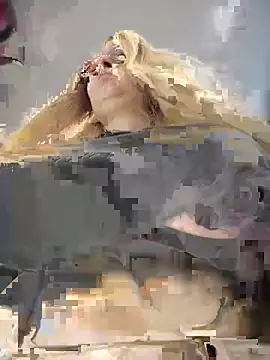 Snapshot of Teya_moon_ chatting on January 9, 2025, 10:41 am Teya moon online show from January 9, 2025, 10:41 am