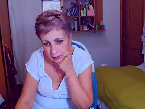 Victoria5643 online show from December 1, 2024, 6:52 pm