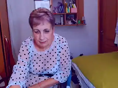 Victoria5643 online show from December 1, 2024, 9:59 pm