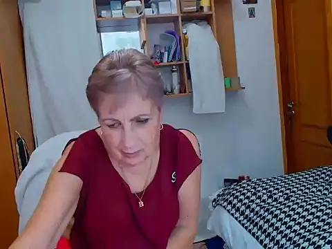 Victoria5643 online show from December 14, 2024, 4:42 pm