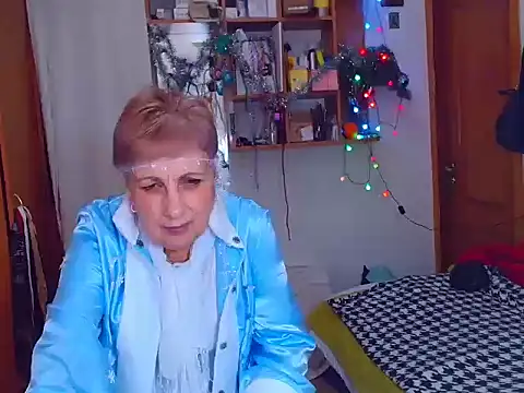 Victoria5643 online show from January 9, 2025, 7:50 pm