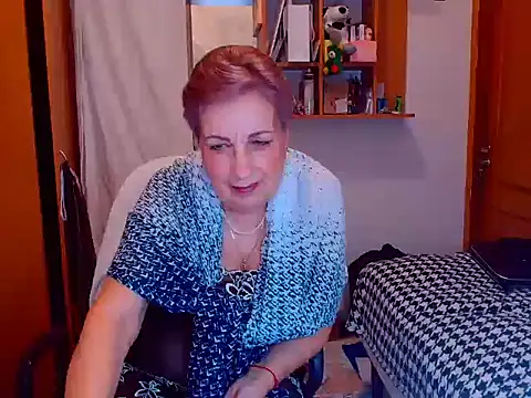 Victoria5643 online show from February 16, 2025, 3:59 pm