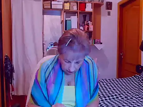 Victoria5643 online show from March 15, 2025, 8:32 pm