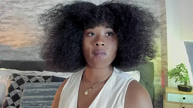 Anneth  M online show from October 1, 2025, 7:42 pm