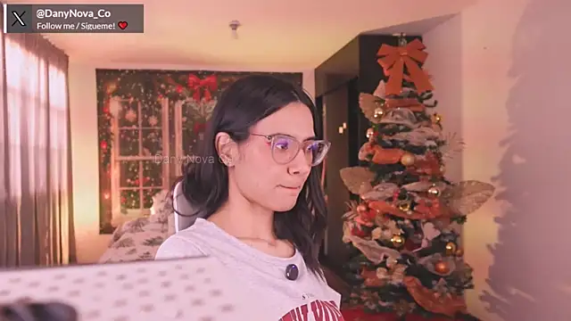 DanyNova Co online show from December 10, 2024, 10:16 pm