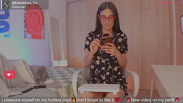 DanyNova Co online show from April 15, 2026, 9:04 pm