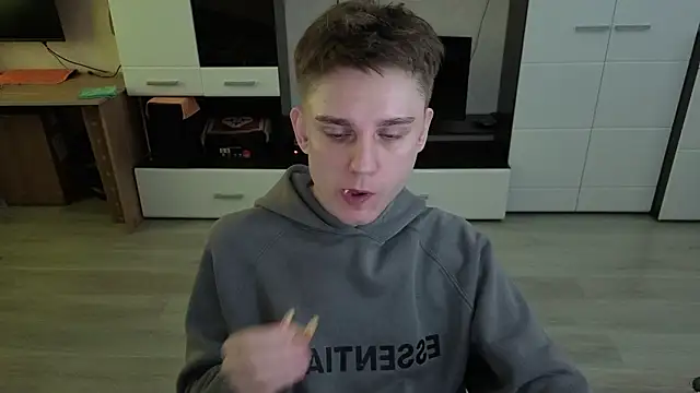 angryzan online show from February 5, 2026, 7:02 am