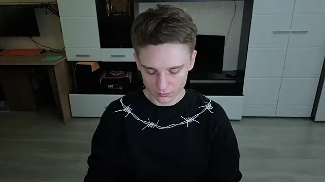 angryzan online show from February 16, 2026, 5:25 am